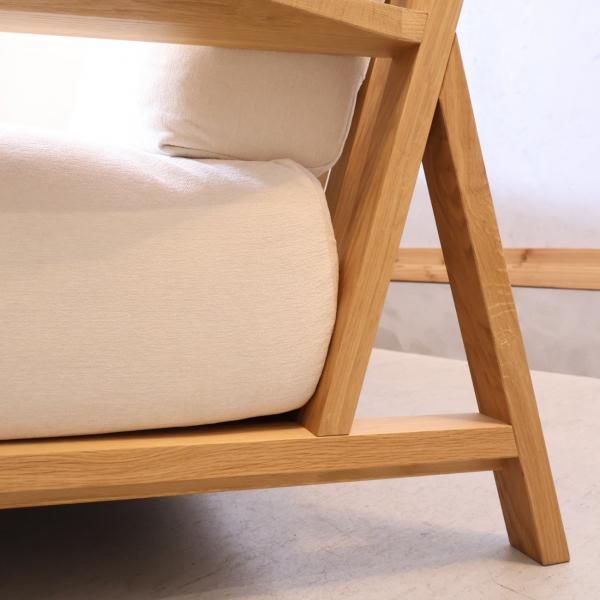 人気の無印良品(MUJI)のオーク材 2人掛けソファーです♪板と脚でできた