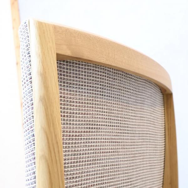 人気のkarimoku(カリモク家具)/Chitano(チターノ)よりダイニングチェア