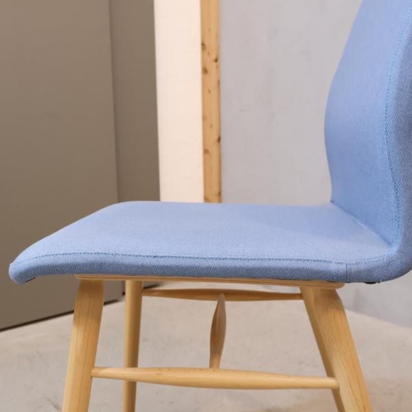 人気のunico(ウニコ)のKOTONA(コトナ)ファブリックチェア2脚セットです