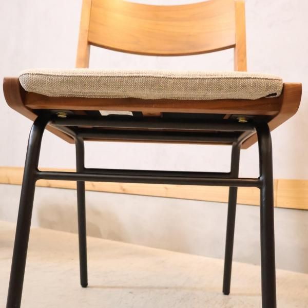 unico(ウニコ)のDIX(ディクス)シリーズのダイニングチェア 2脚セット