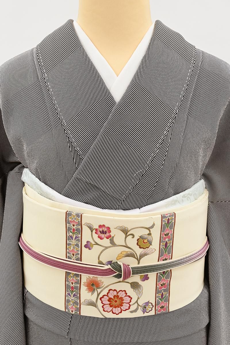 銀座【H-0837】塩瀬地 染名古屋帯 鳥の子色 更紗花文 - 銀座きもの青木