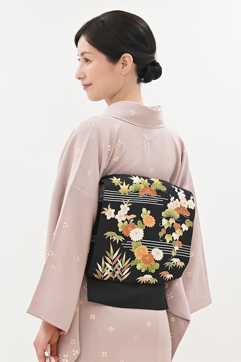 銀座【H-0893】塩瀬地 染名古屋帯 黒色 御所解文 - 銀座きもの青木