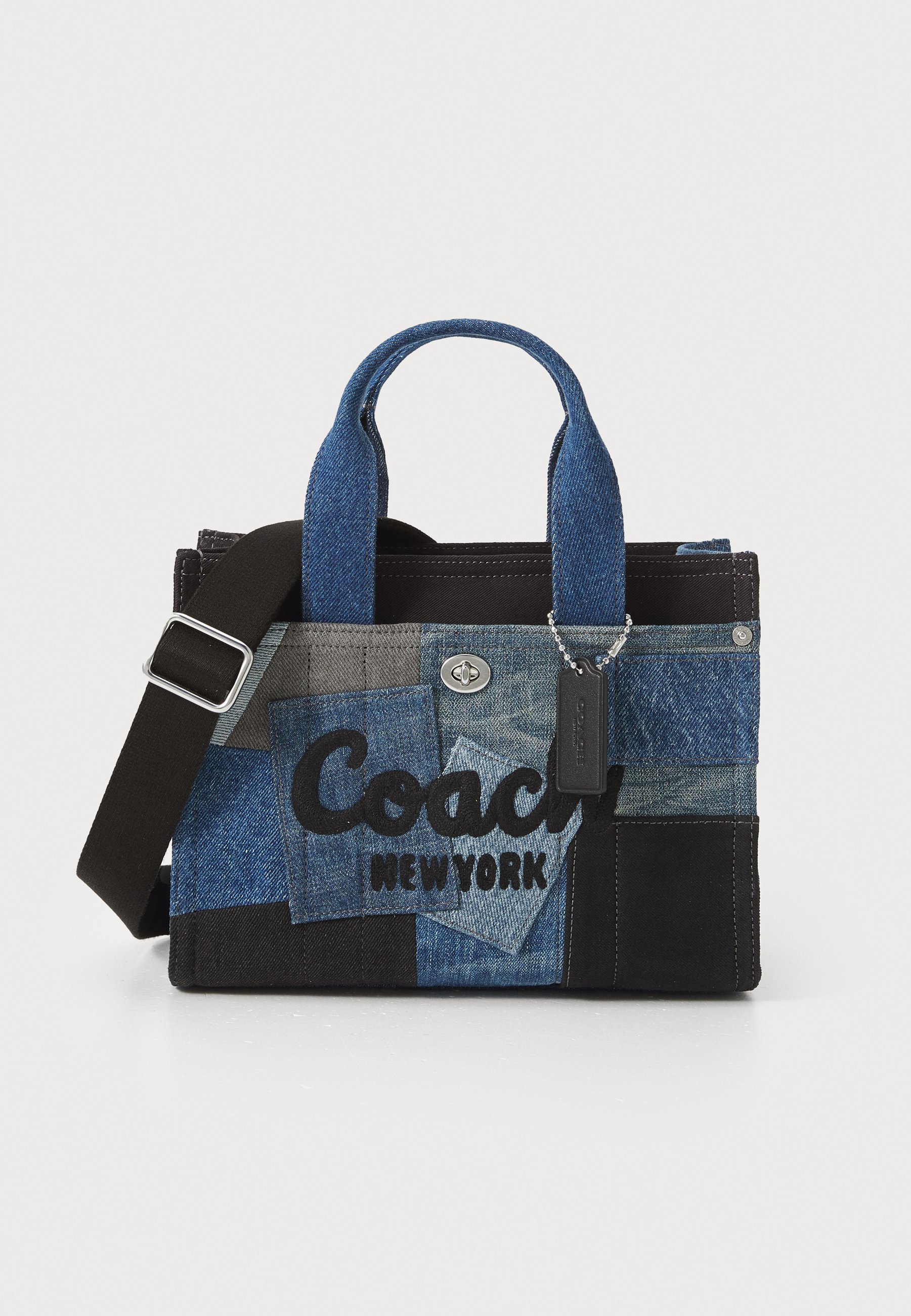 COACH CARGO TOTE BAG 26 WITH PATCHWORK - Handbag - blue denim