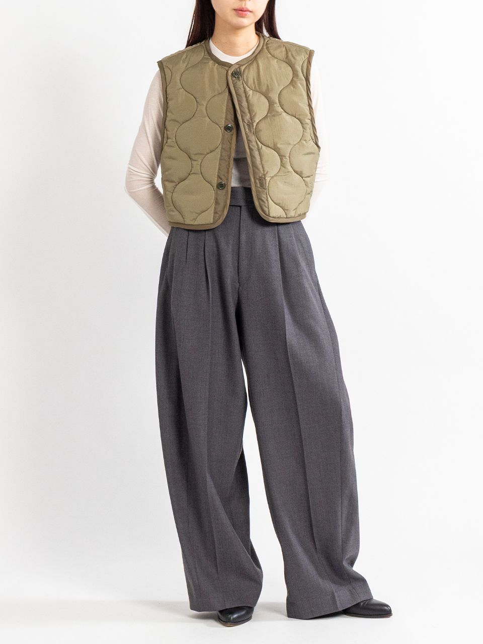 QUILTED CROPPED VEST-キルトクロップドベスト-HYKE（ハイク）通販| st