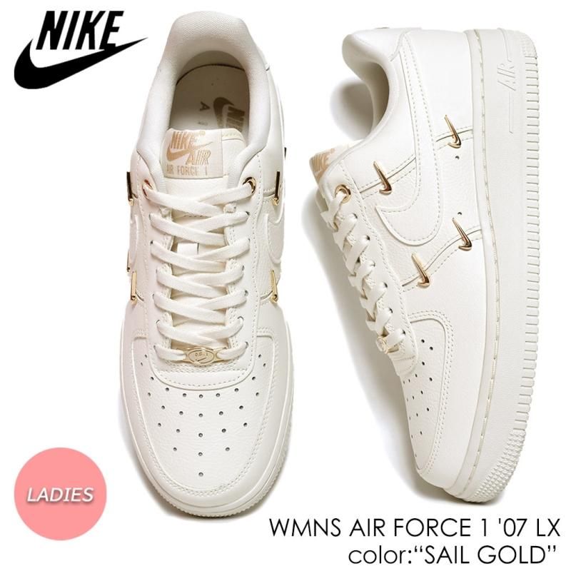 NIKE WMNS AIR FORCE 1 '07 LX 