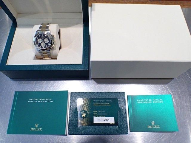 ロレックス デイトナ SS×18KYGコンビ ブラックダイヤル8Pダイヤ