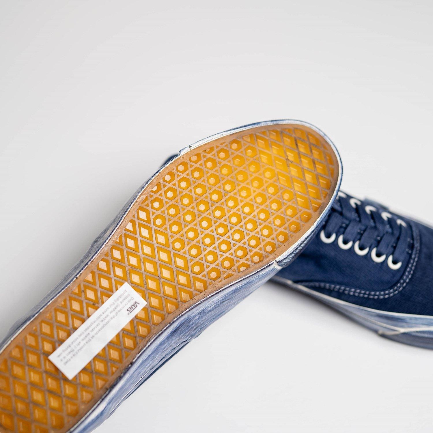 VANS PREMIUM AUTHENTIC REISSUE 44