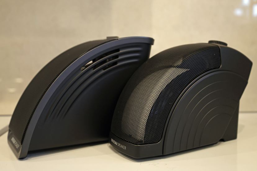 ミライスピーカー・ミニ」はプレゼントに最適？ 真剣に検証してみた