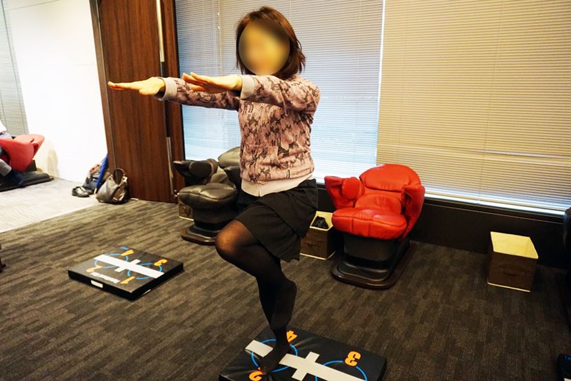 体幹が鍛えられる椅子!? パナソニック「コアトレチェア」ってどんな