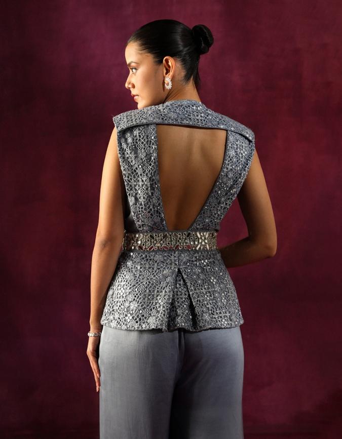 Buy Lace Mirrorwork Backless Jacket by TWENTY NINE at Ogaan Online