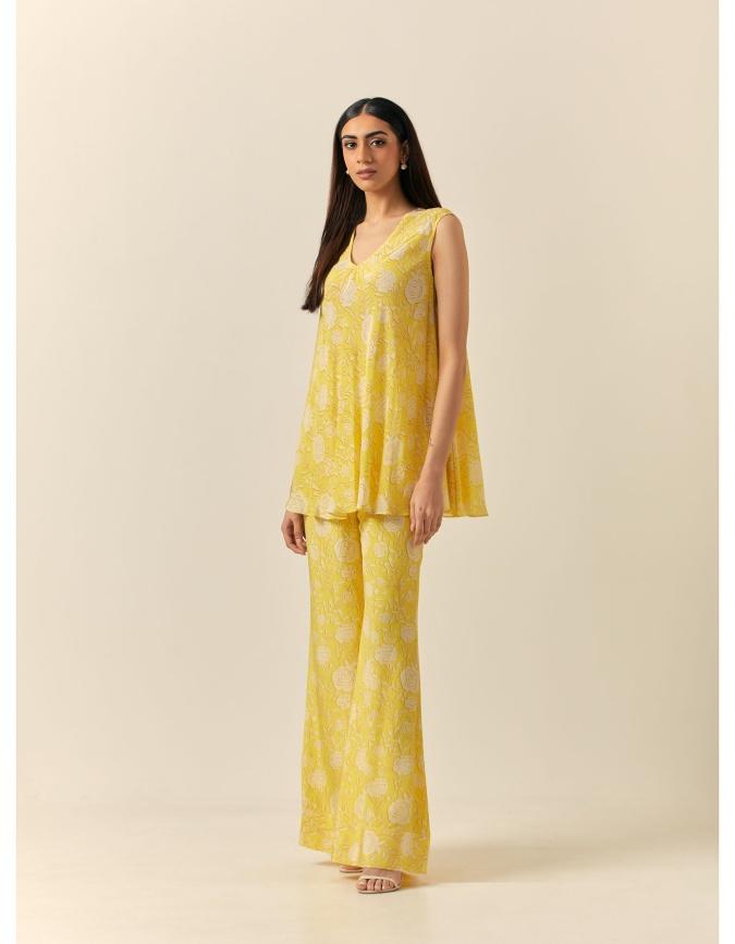 Buy Yellow Cone Flower Pant Set by Designer DEVIKA BHAYANA Online
