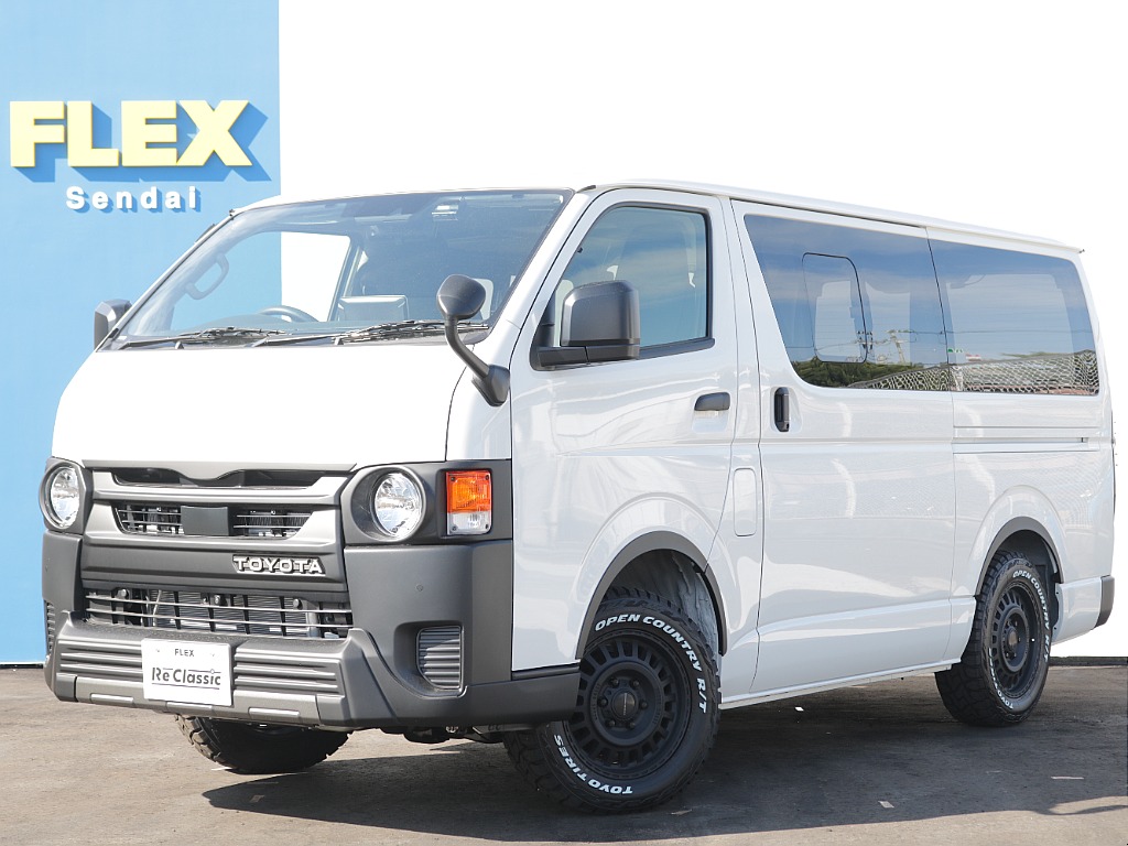 トヨタ ハイエースバン 2.8 DX ロング ディーゼルターボ 4WD(R07年式