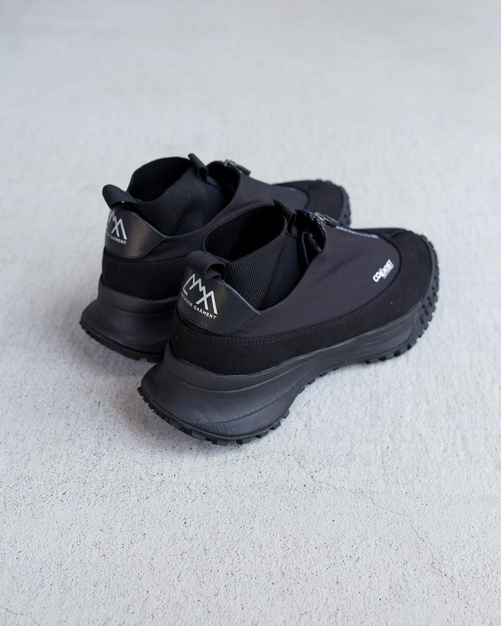 CMF OUTDOOR GARMENT | 足袋シューズ - BUNTEN