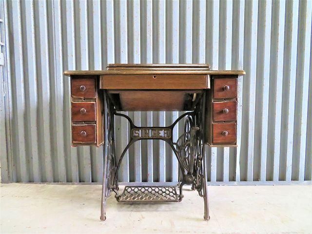 SINGER社 アンティーク ミシン台 - アンティーク、ビンテージの