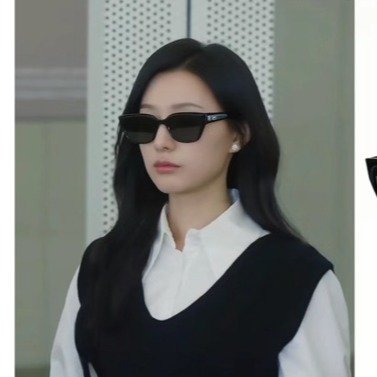 FARFETCH Gentle Monster Nabi 01 square-frame sunglasses 496.00
