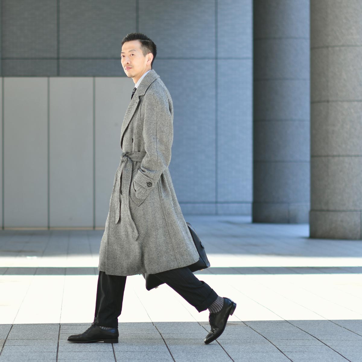 TAGLIATORE【タリアトーレ】バルカラーベルテッドの LARSのご紹介です