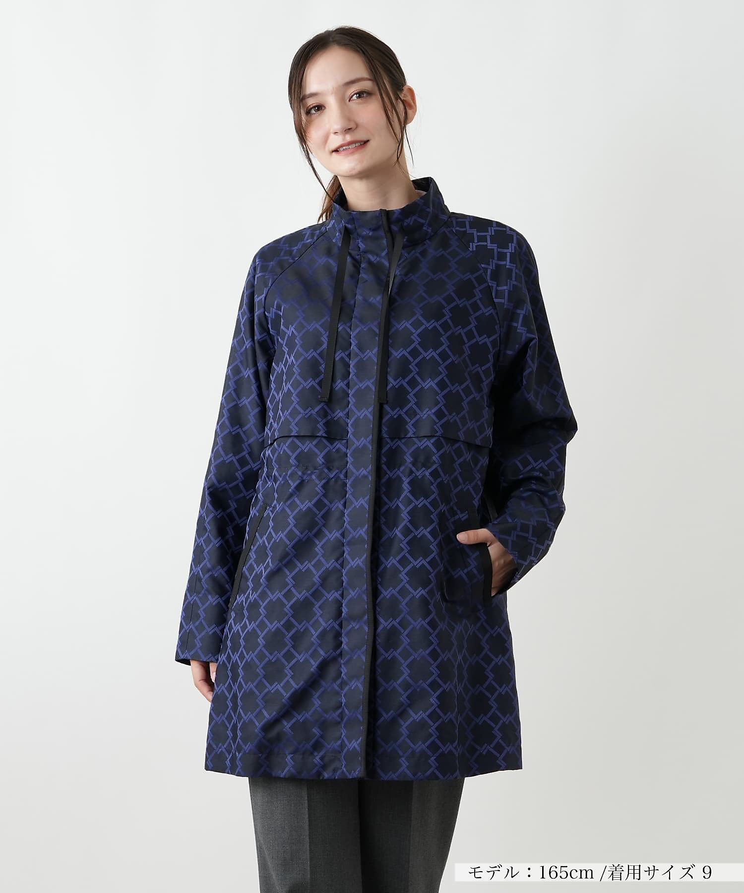 幾何学柄スタンドカラー比翼コート【ROCHAS Premiere