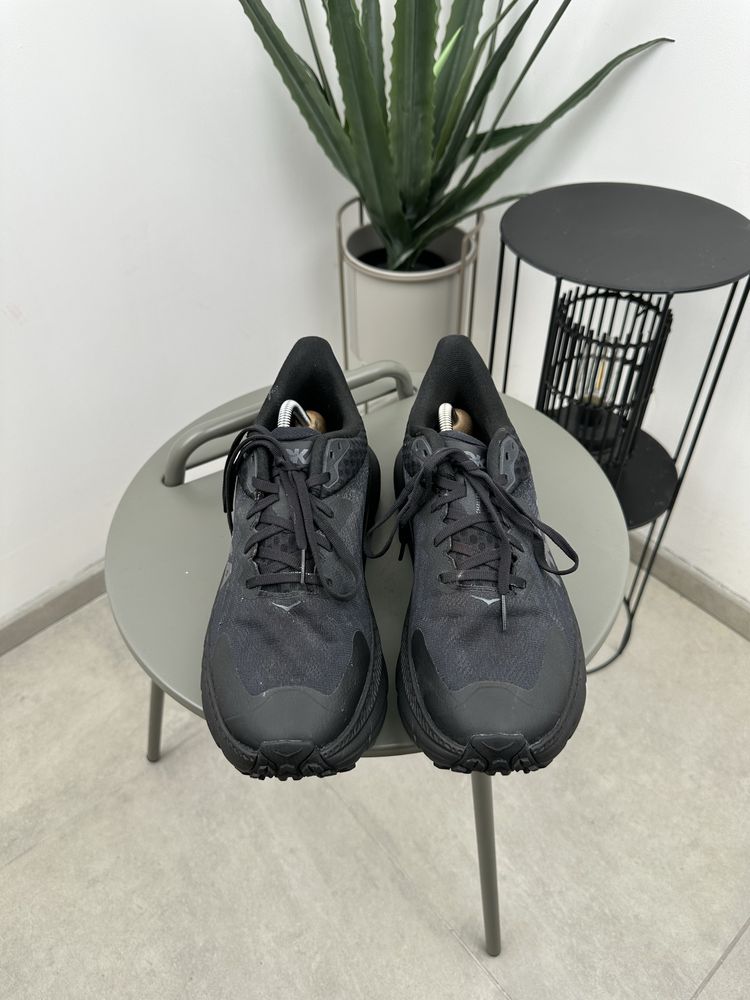 Трекінгові кросівки Hoka Challenger ART 7 gore-tex розмір 43 s503