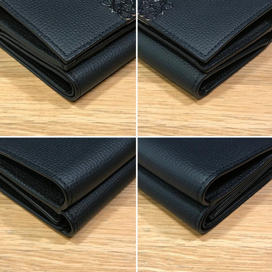 LOEWE（ロエベ） 【新品未使用】ロエベ アナグラム トライフォールド