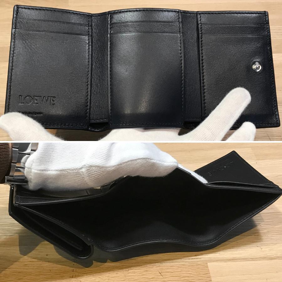 LOEWE（ロエベ） 【新品未使用】ロエベ アナグラム トライフォールド