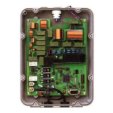 八重洲無線 FC-40 ロングワイヤー対応の外部オートアンテナチューナー