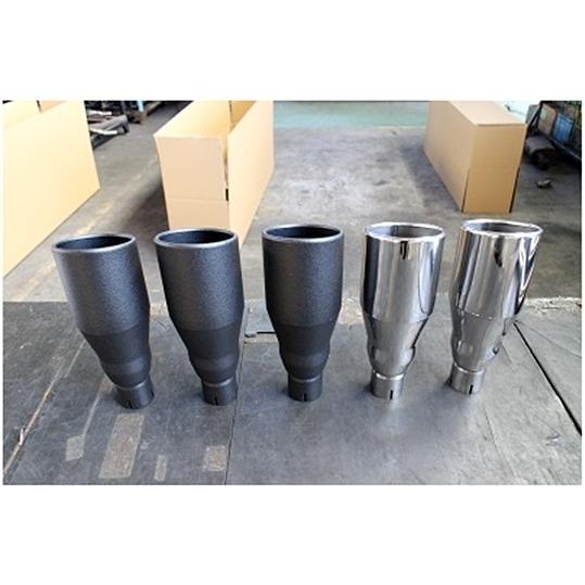 サクソン/SUXON」TMT ハイラックス（GUN125/2GD/2.4L）用39マフラー