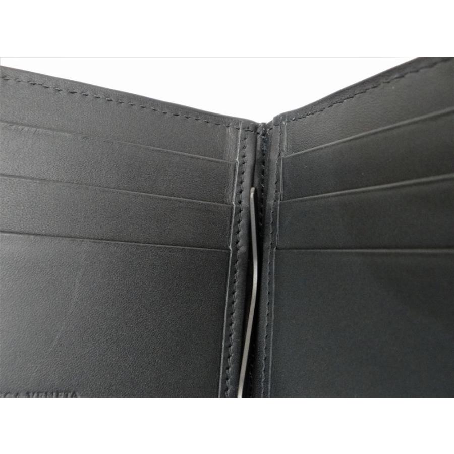 BOTTEGA VENETA（ボッテガ・ヴェネタ） イントレチャート 二つ折り