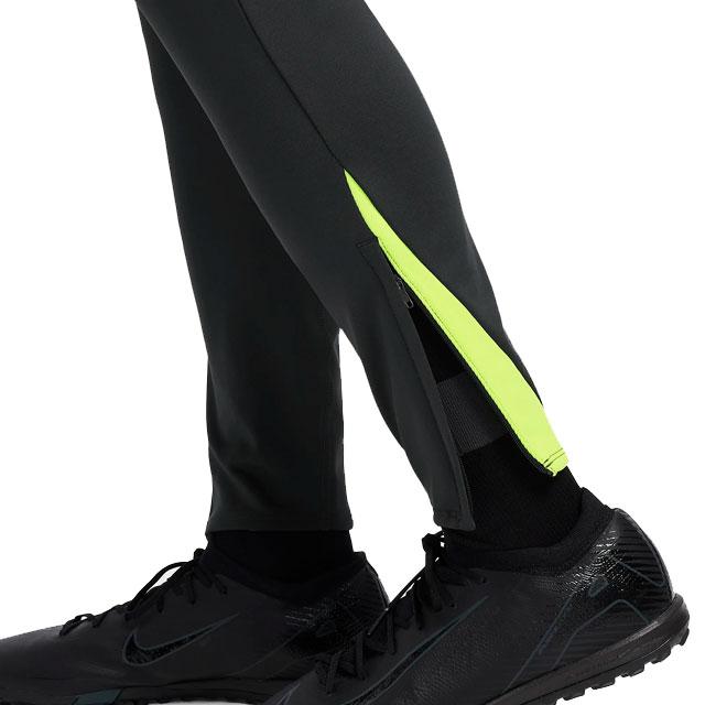 NIKE（ナイキ） 25％OFF！ サッカー フットサル DF ストライク L/S 1/2