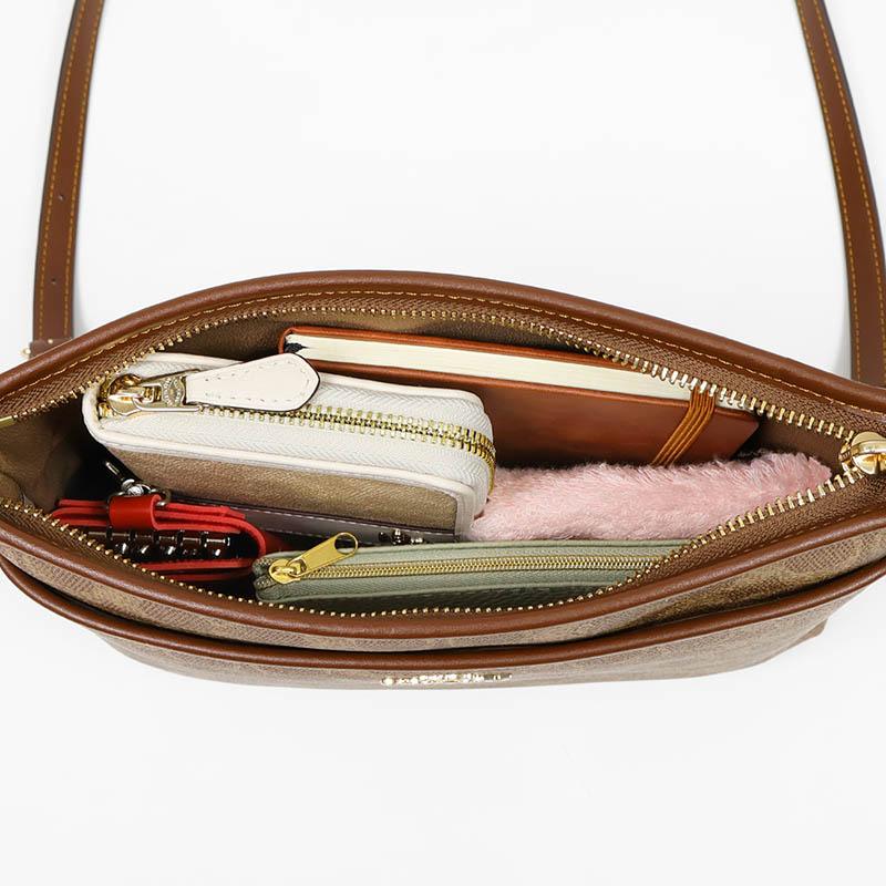 COACH（コーチ） ショルダーバッグ レディース シグネチャー ファイル