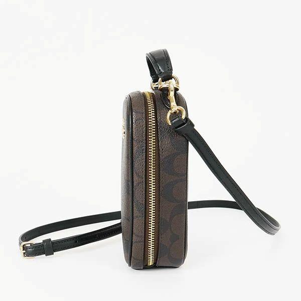 COACH（コーチ） ショルダーバッグ シグネチャー 縦型 ポシェット