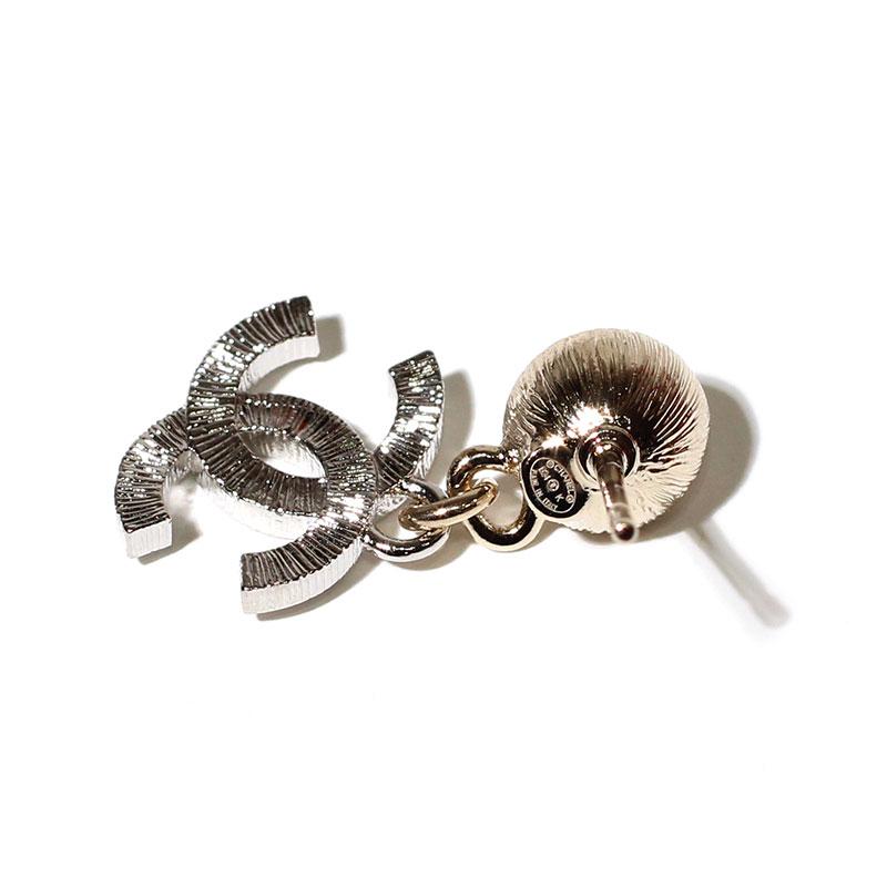 CHANEL（シャネル） ピアス CCマーク ラインストーン コスチューム