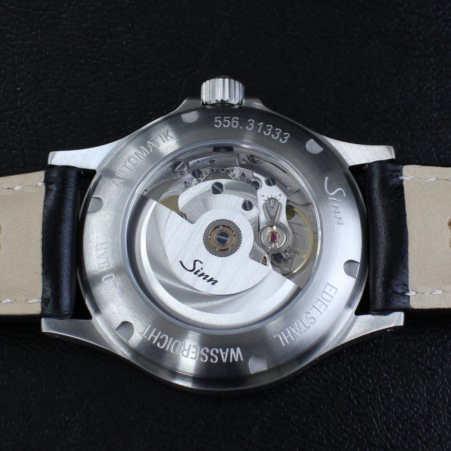 Sinn（ジン） Sinn 556 自動巻き 腕時計 ロシアンカウレザーストラップ