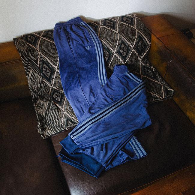 adidas アディダスオリジナルス ベッケンバウアー ベロア トラック
