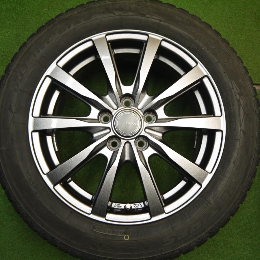 バリ溝！キレイ！8.5分☆シエンタ 等 185/60R15 スタッドレス トーヨー