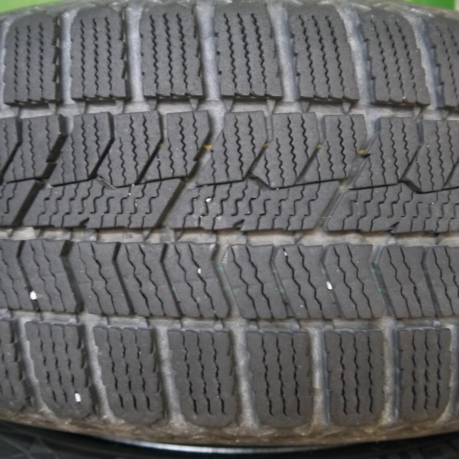 バリ溝！キレイ！8.5分☆シエンタ 等 185/60R15 スタッドレス トーヨー