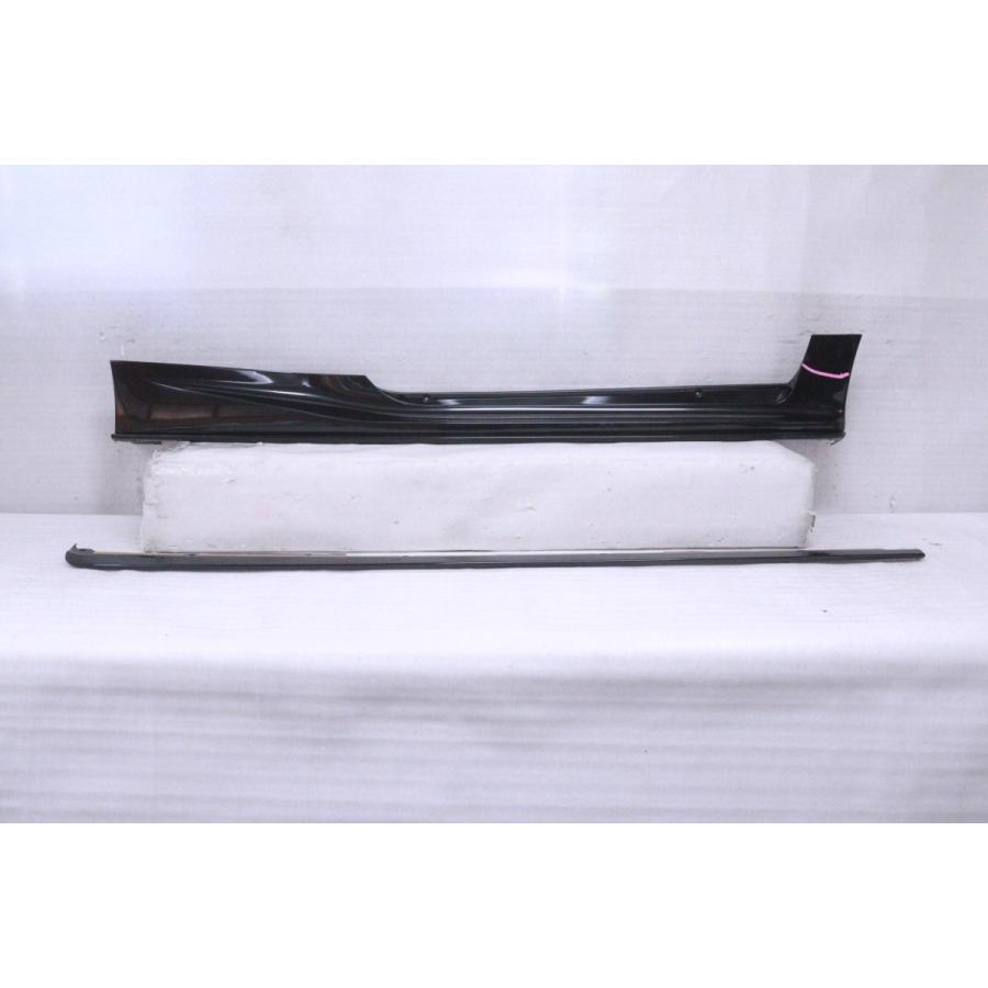 49-121☆未使用品/中古 TRD☆MXPA12 GRヤリス 左右サイドステップ 右