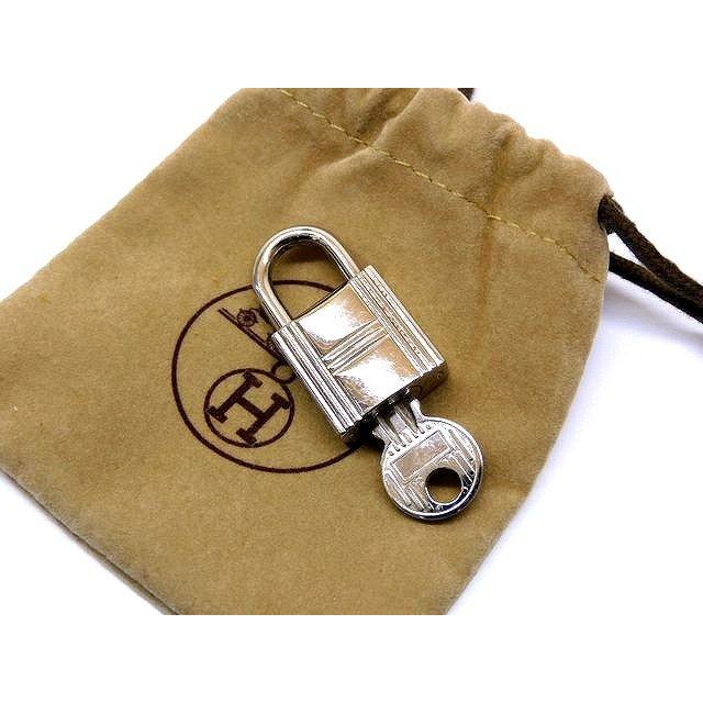 HERMES（エルメス） □ 124番 鍵付き シルバーカラー カデナ 南京錠