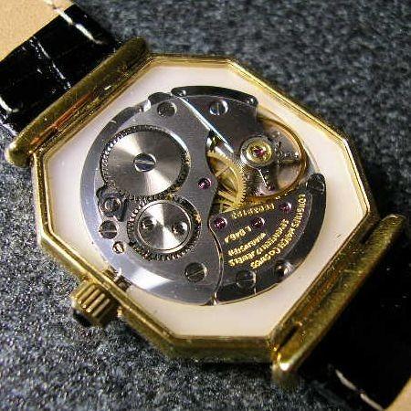 LONGINES（ロンジン） LONGINESオクタゴンケース、手巻きビンテージ