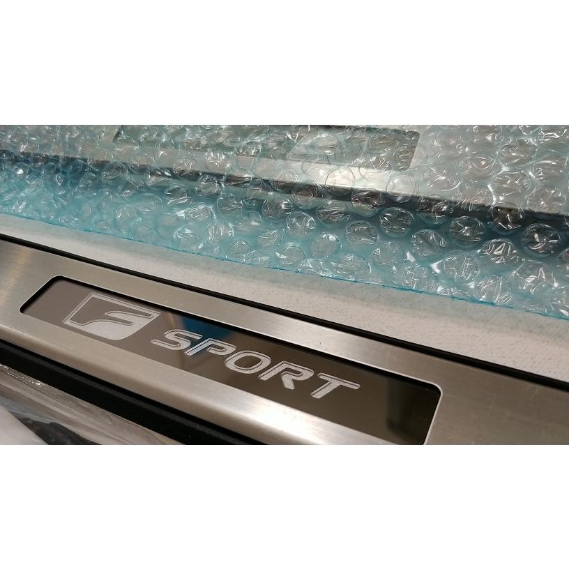 レクサス（LEXUS） レクサス純正 イルミネーション付スカッフプレート