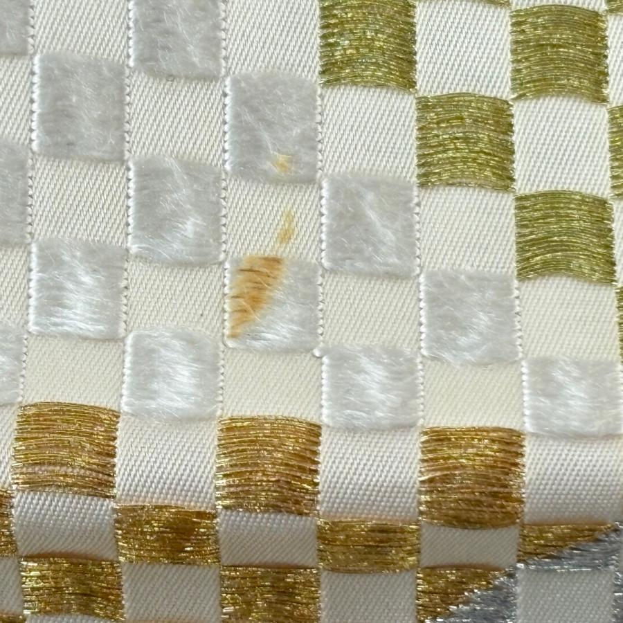 袋帯 逸品 落款あり 山口正夫監修 うろこ文 市松 金銀糸 クリーム