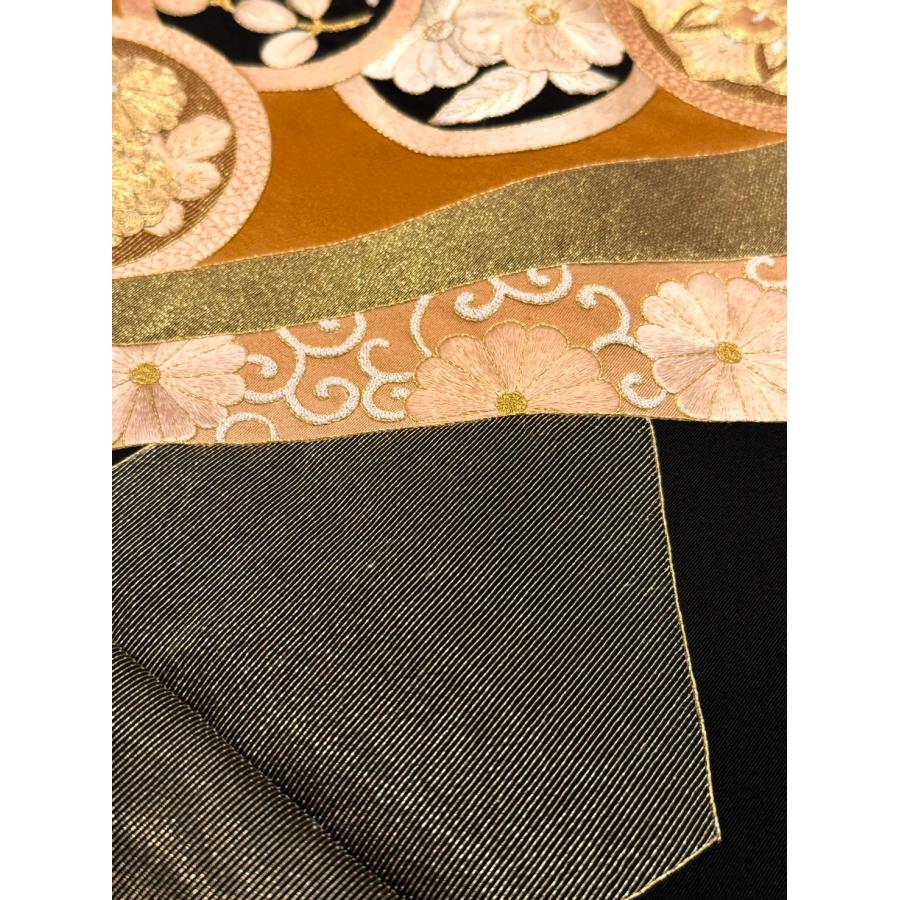 総刺繍 黒留袖 束ね熨斗目 五つ紋 正絹比翼地 ぐし縫い 刺繍 豪華
