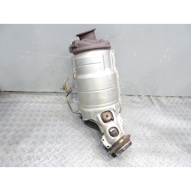 ハイエース QDF-GDH206V 触媒 コンバーター 058 25051-11060 4.5型 1GD