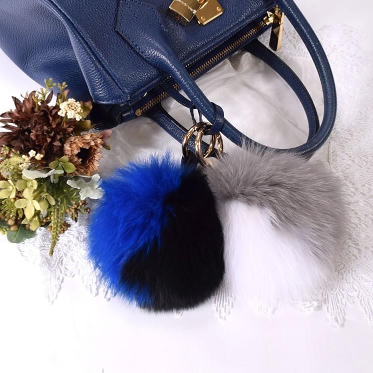 爆買 フォックス チャーム バイカラー ファーチャーム バッグチャーム