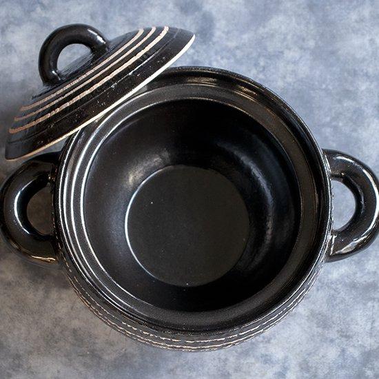 長谷園 公式限定 伊賀土鍋 カレー鍋 黒らく 1800ml 土鍋 7号 〜 8号
