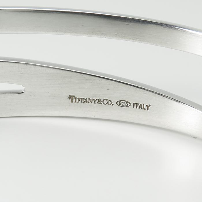 TIFFANY&Co.（ティファニー） 【ティファニー ダイアゴナル バングル