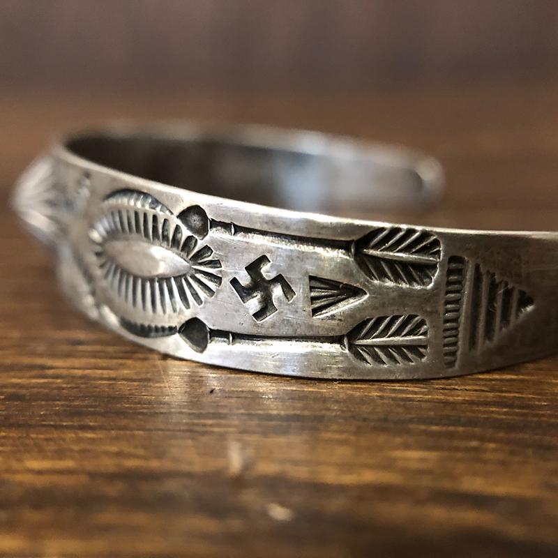 Antique Native American Navajo Fred Harvey Silver bracelet Bangle