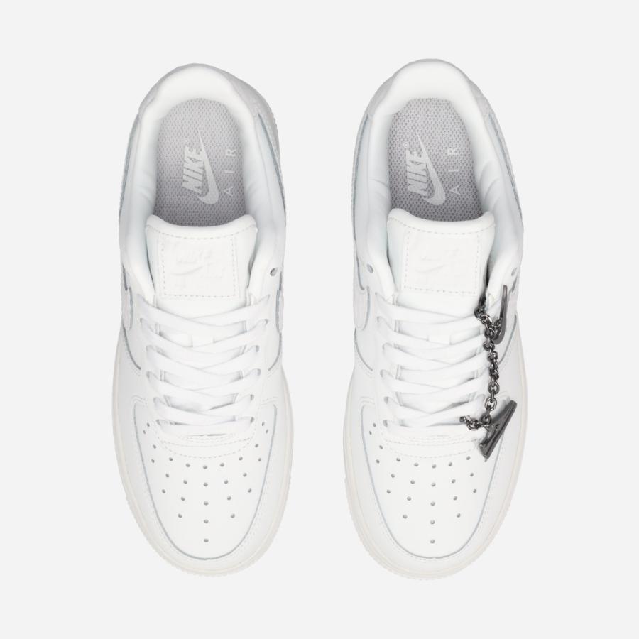 エア フォース 1 NIKE WMNS AIR FORCE '07 ナイキ ウィメンズ