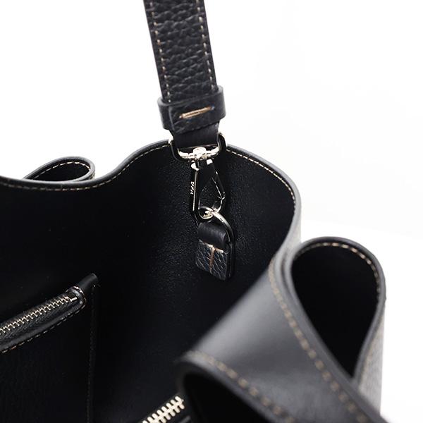 TOD'S（トッズ） TODS T TIMELESS Tote Bag Tタイムレス トートバッグ