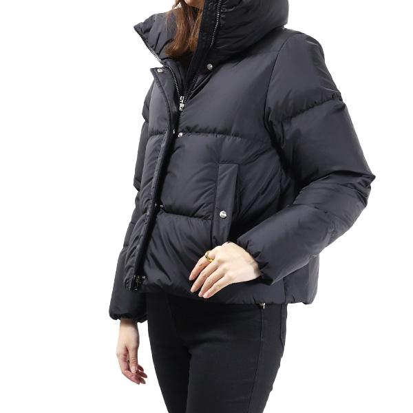 HERNO（ヘルノ） Down Jacket ダウンジャケット フードなし ナイロン