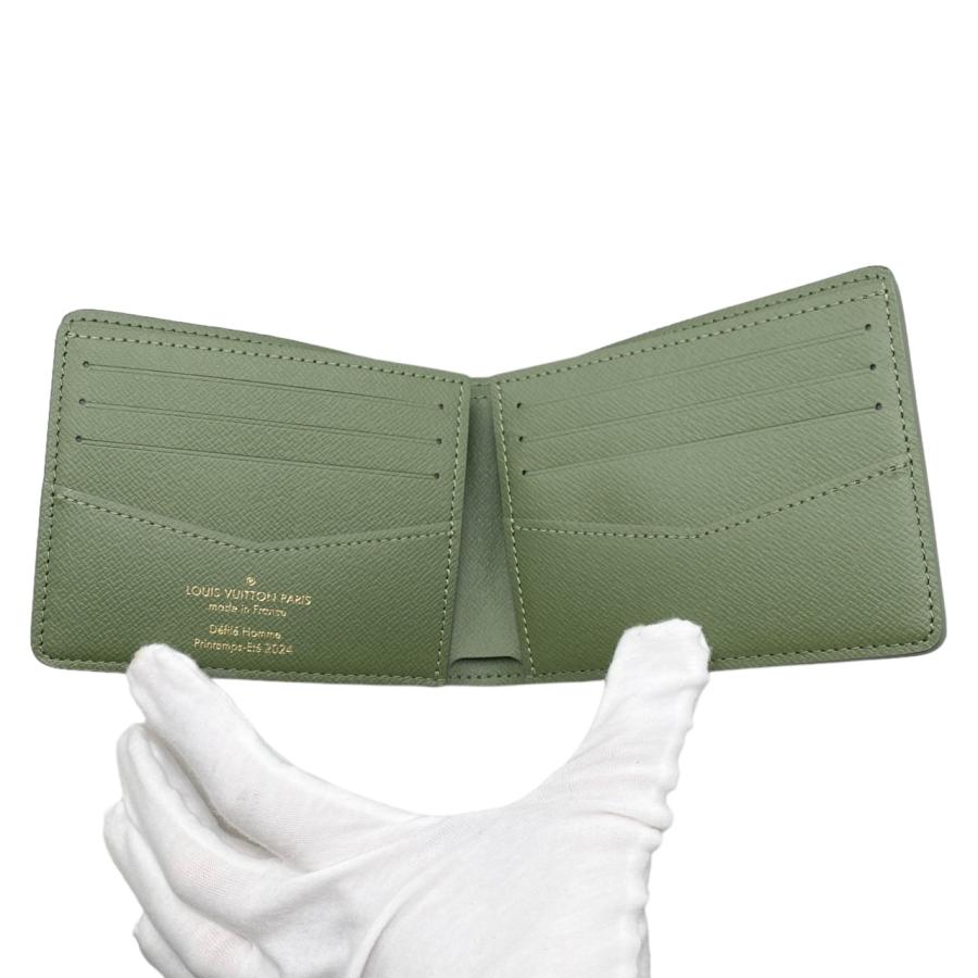 LOUIS VUITTON（ルイ・ヴィトン） 2つ折り財布 ポルトフォイユ